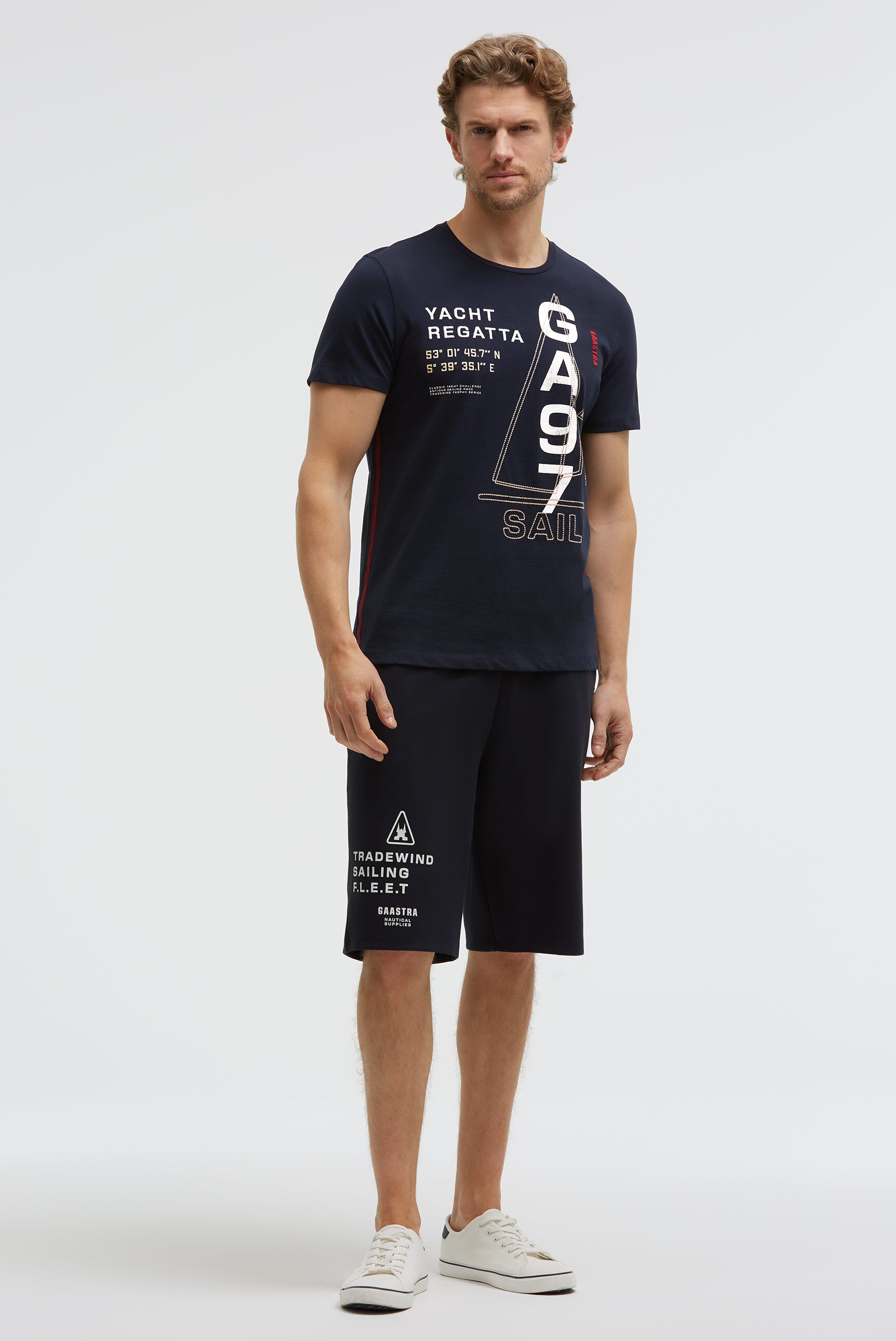 T-Shirt Rundhals mit Sail Design blue navy