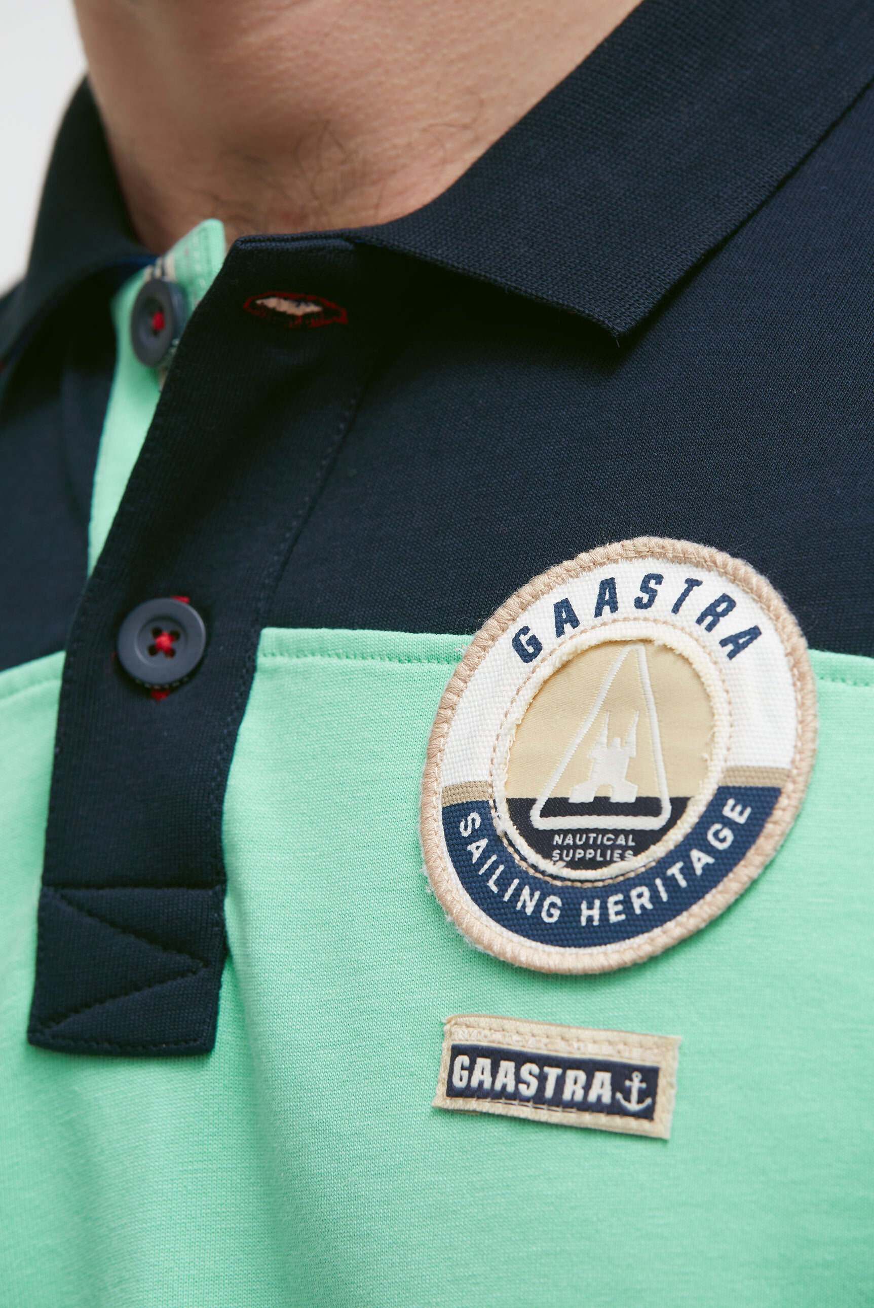 Poloshirt met cut-sew colour-blocking