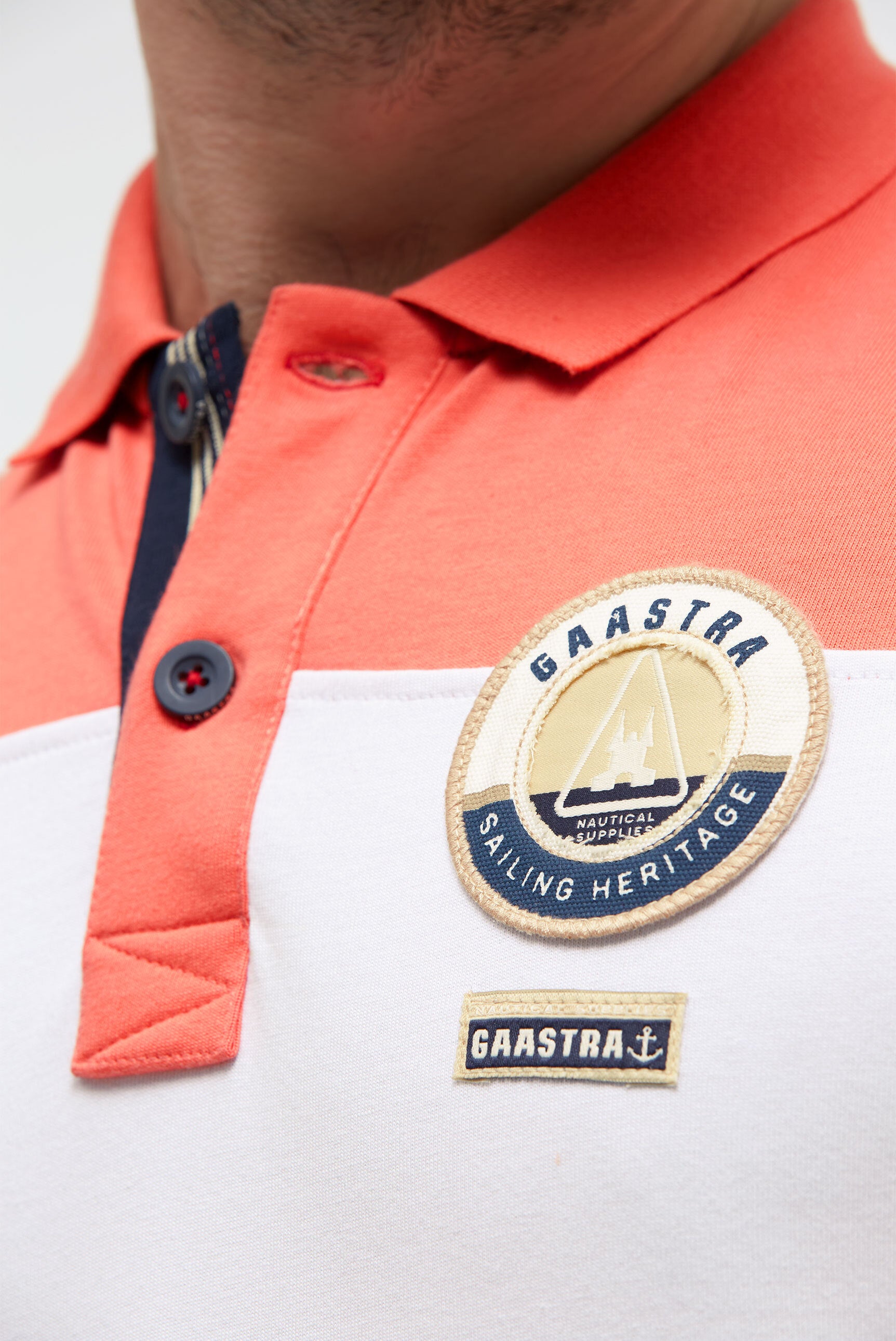 Poloshirt met cut-sew colour-blocking