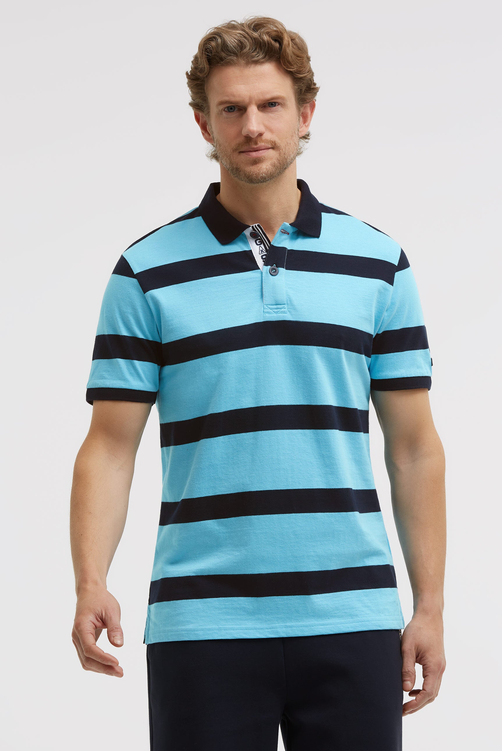 Kurzarmpolo mit Streifen-Design und Patches aquarius