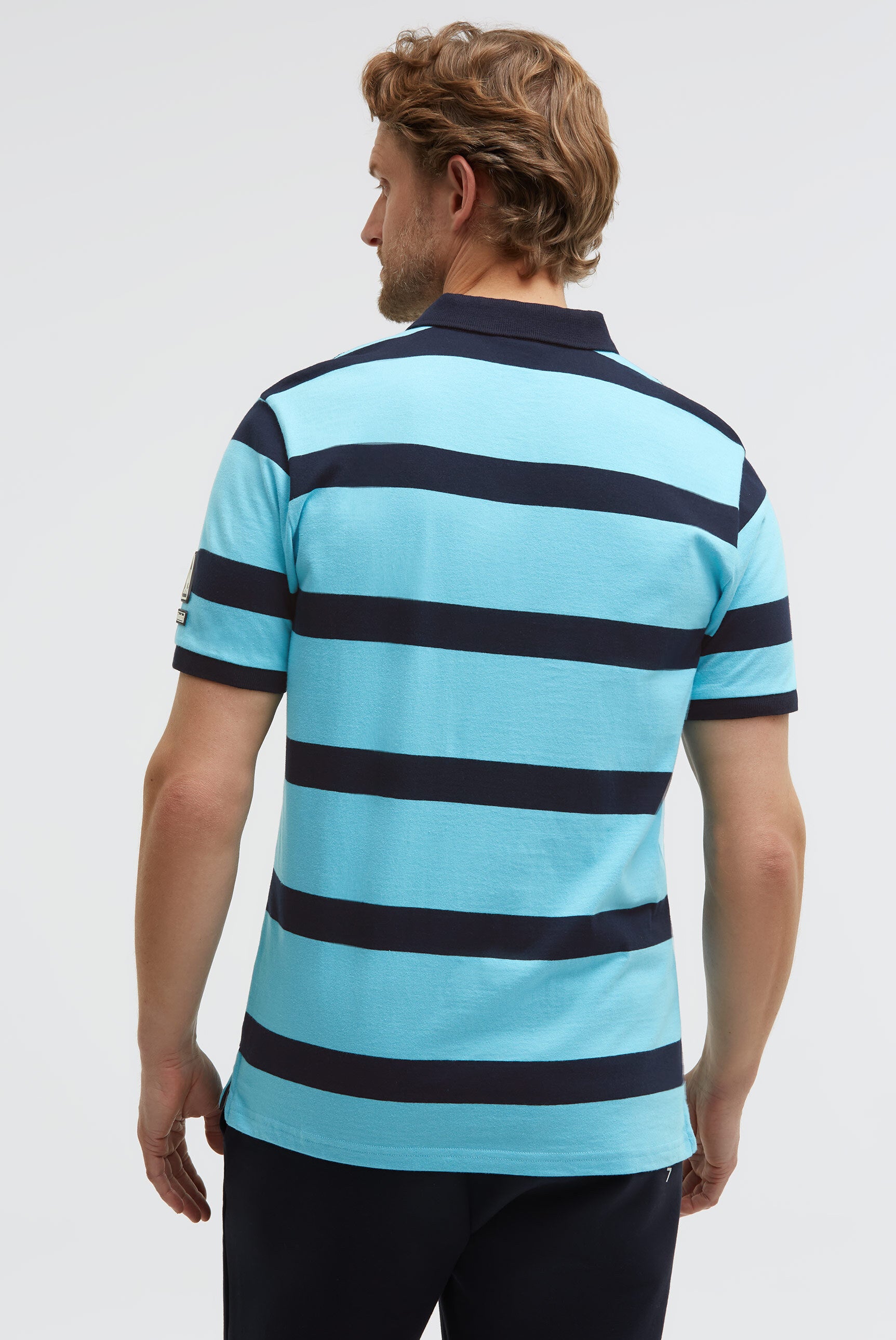 Kurzarmpolo mit Streifen-Design und Patches aquarius