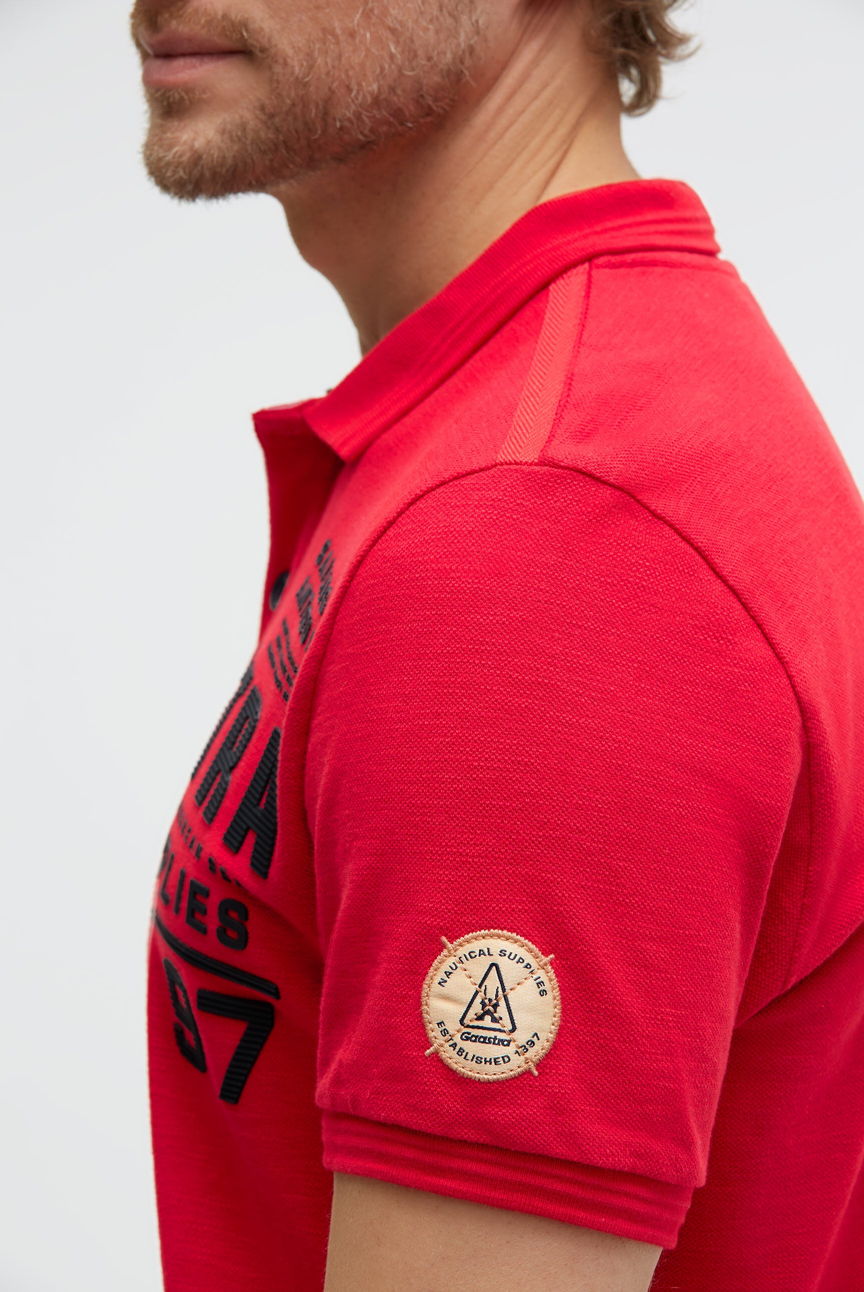 Poloshirt aus Pikee Slub mit Rubber Artwork core red