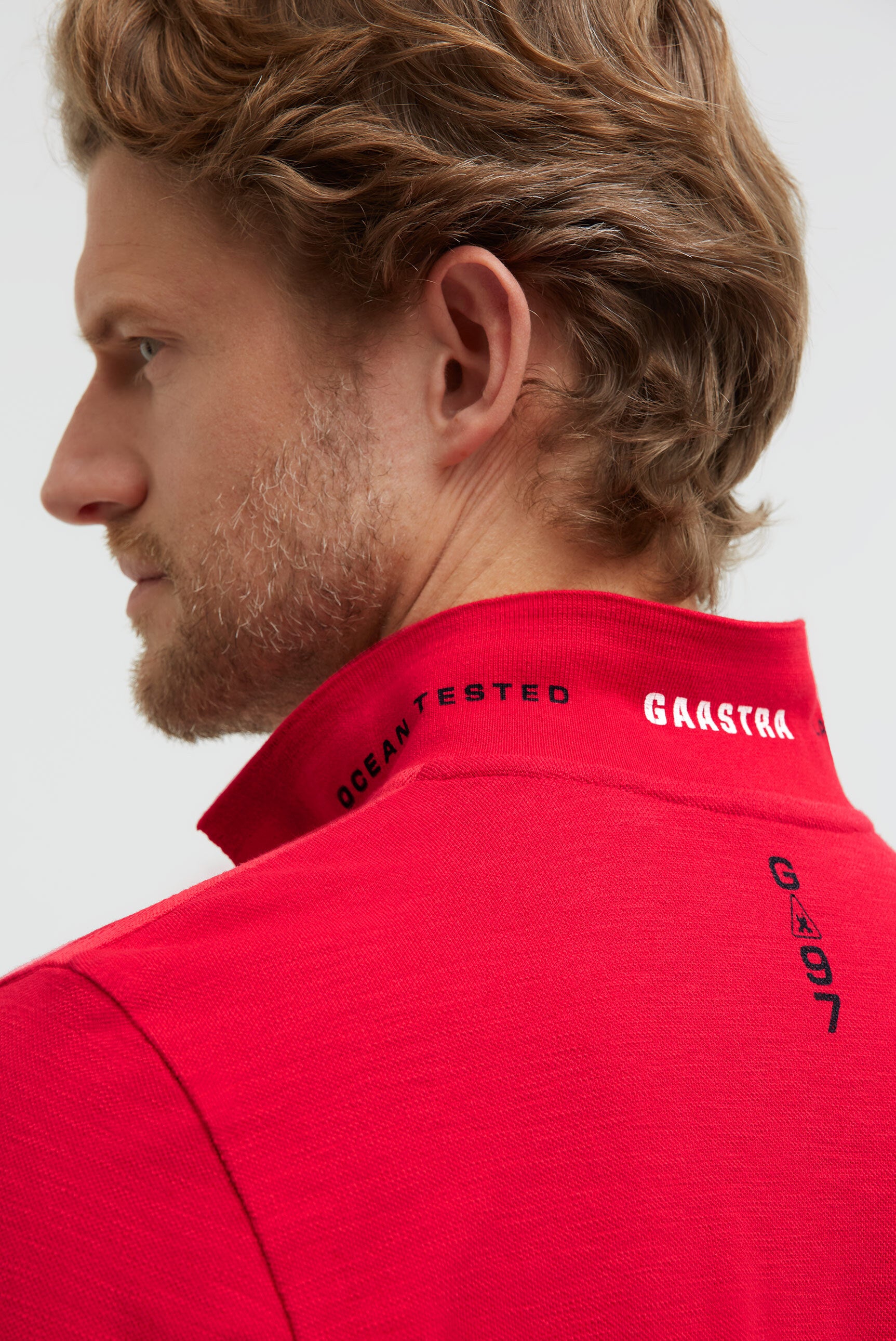 Poloshirt aus Pikee Slub mit Rubber Artwork core red
