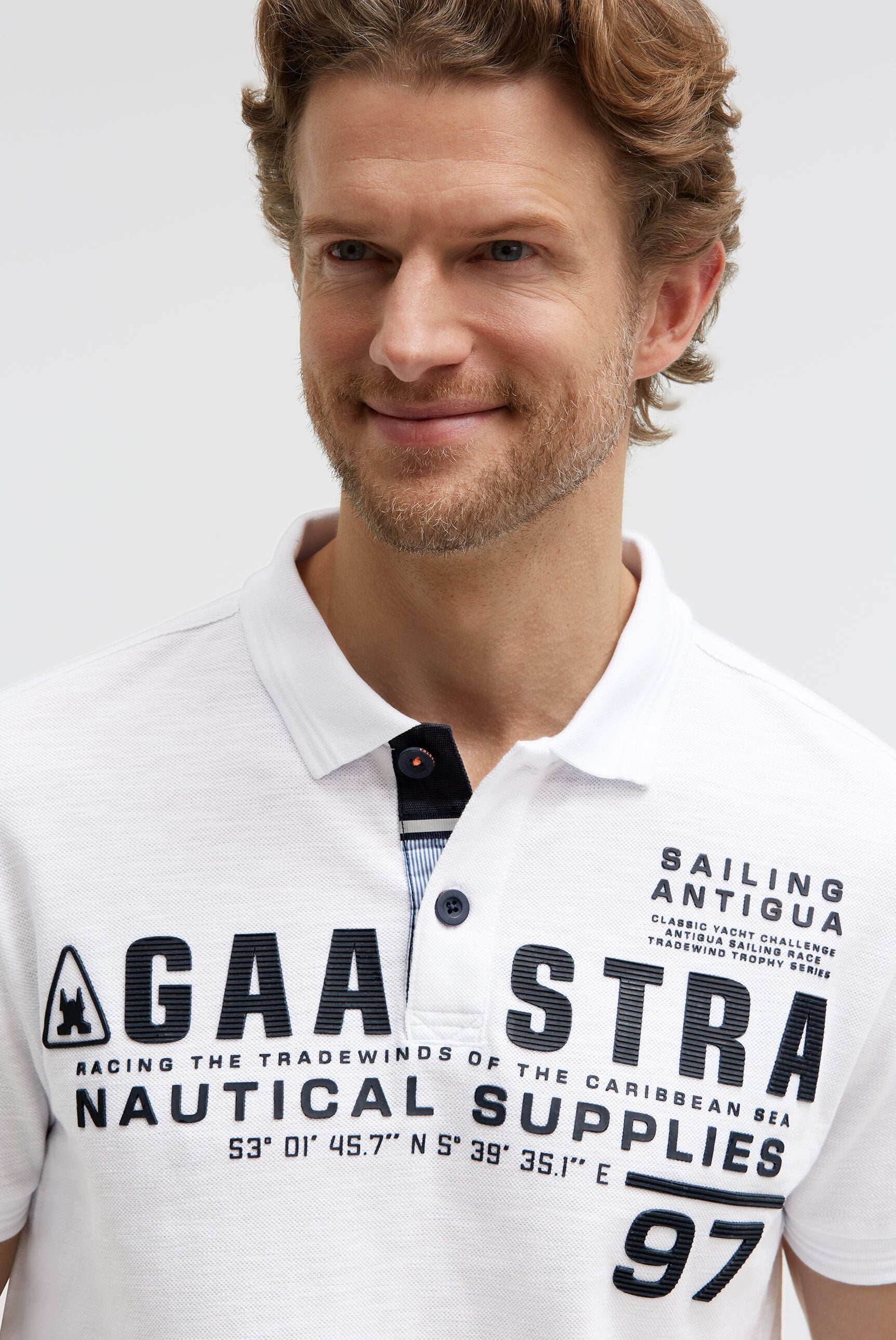 Poloshirt aus Pikee Slub mit Rubber Artwork opticwhite