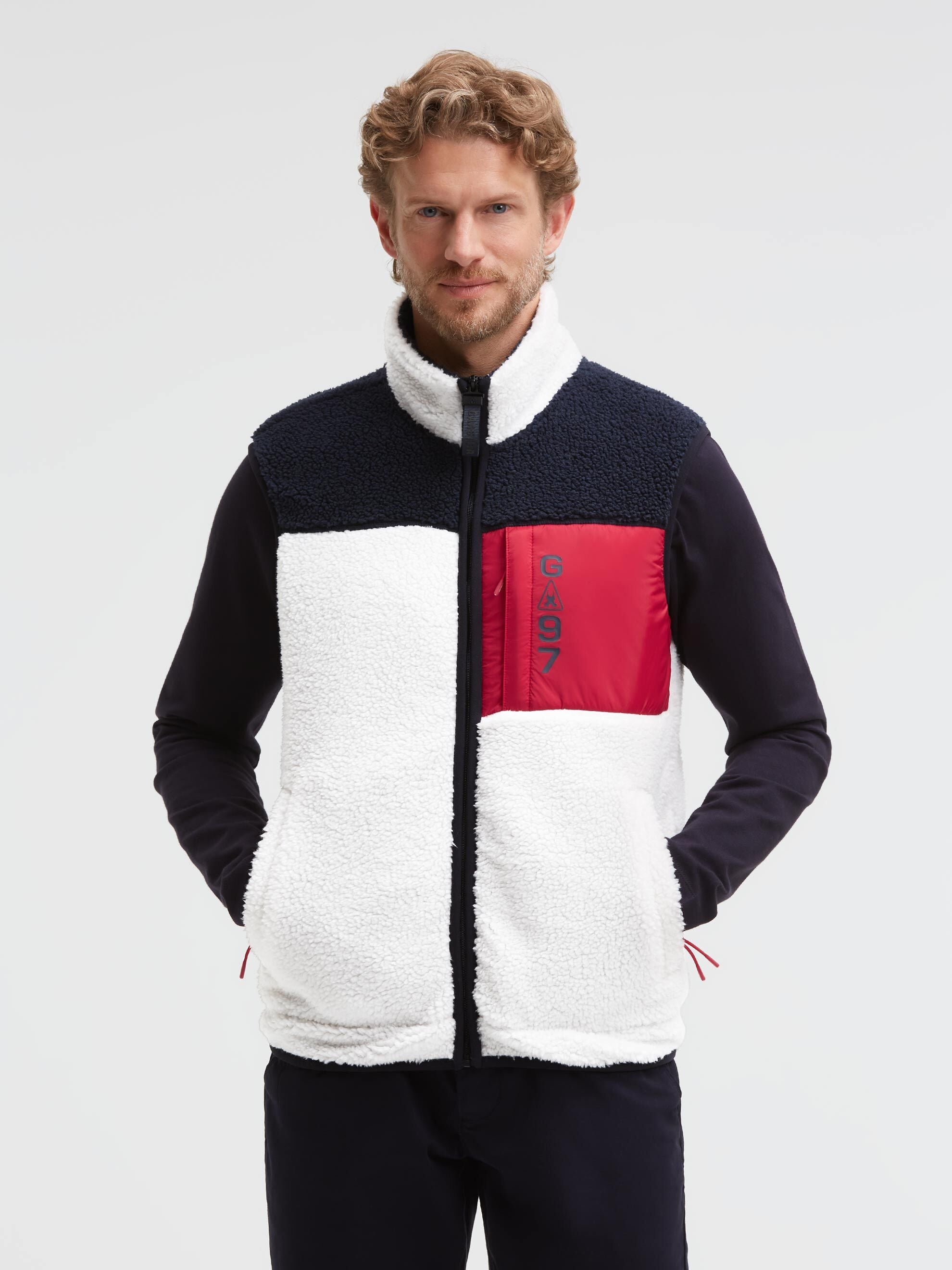 Weste im Sherpa-Look mit Colour-Design ivory